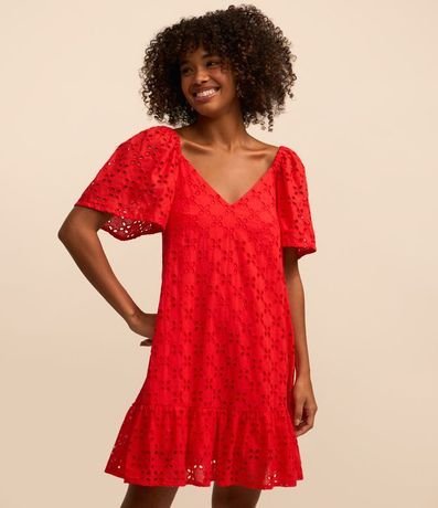 Vestido Corto en Laise con Bordado Floral y Elástico en el Hombro