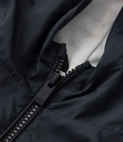 Campera Rompevientos Infantil con Capucha - Talle 5 a 14 años 5