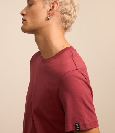 Remera Comfort Básica en Tejido Texturizado 5