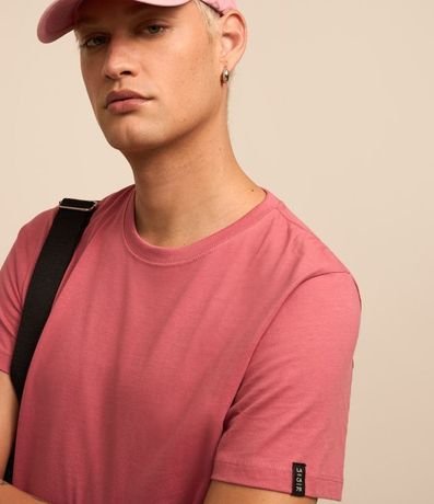 Remera Comfort Básica en Media Malla con Textura y Manga Corta 3