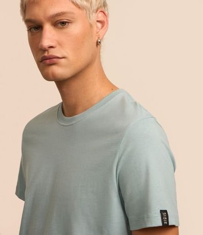 Remera Comfort Básica en Media Malla con Textura y Manga Corta 3