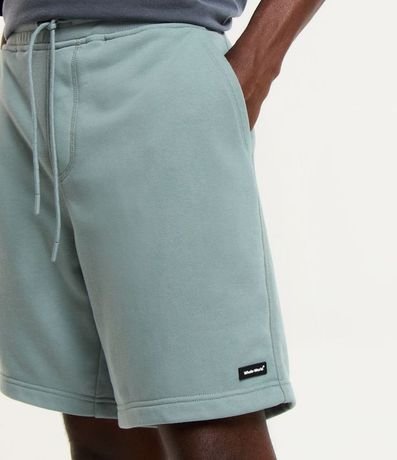 Bermuda Slim en Algodón con Cintura Elástica y Etiqueta en la Barra 4