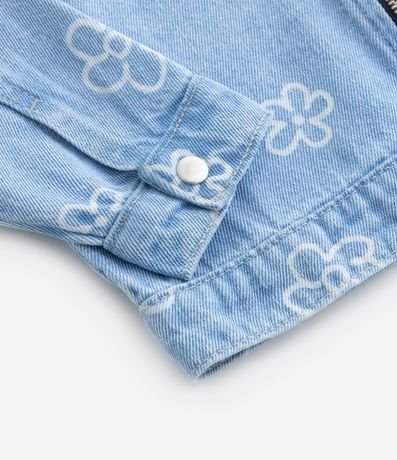 Campera Infantil en Jeans con Detalle en el Hombro y Estampa Floral - Talle 1 a 5 años 4