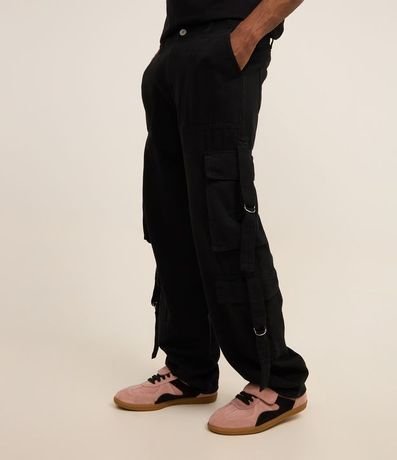 Pantalón Recto Loose en Sarga con Hebillas y Bolsillos Cargo 5