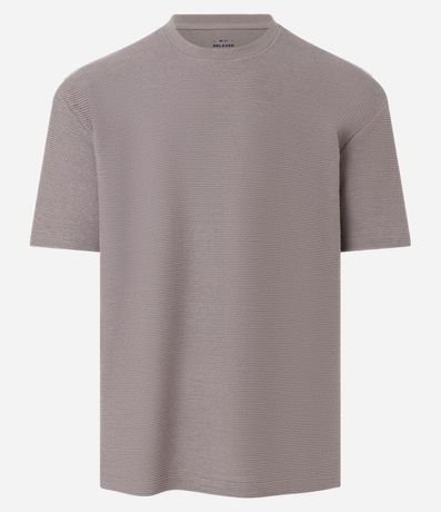 Remera Relaxed Soft con Cuello Redondo 4
