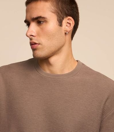 Remera Relaxed Soft con Cuello Redondo 3