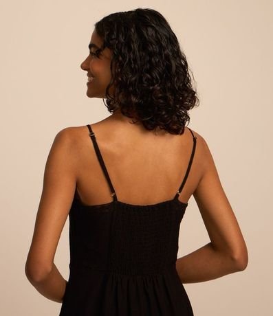 Vestido Corto en Viscosa con Detalle en el Busto 3