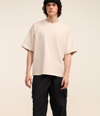 Pantalón Paper Touch Vira Bermuda con Puxador en la Parte Baja 4