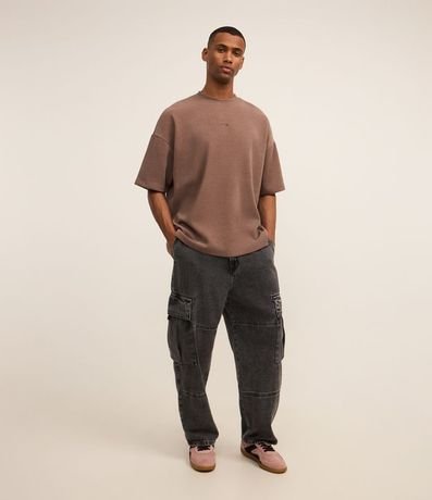 Remera en Pana con Bordado Lettering Minimalista 2