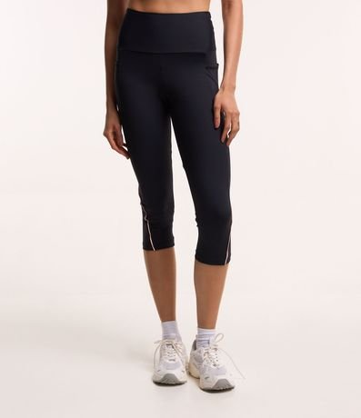 Pantalón Corsário Deportiva en Poliamida con Bolsillos 2