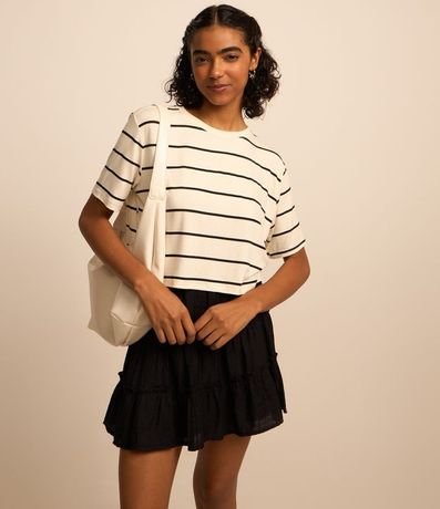 Pollera Corta en Viscosa Texturizada con Recortes Fruncidos 2