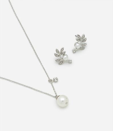Conjunto de Collar de Perla y Caravana con Strass