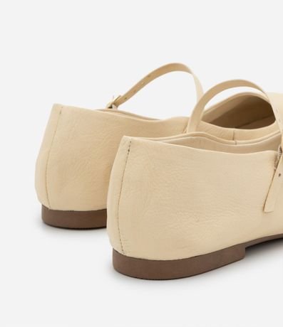 Zapatilla de Cuero con Puntera Cuadrada y Detalle en Hebilla 3