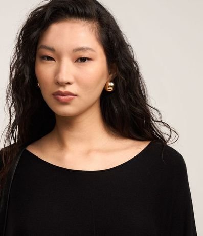 Suéter en Tricot con Escote Canoa 4