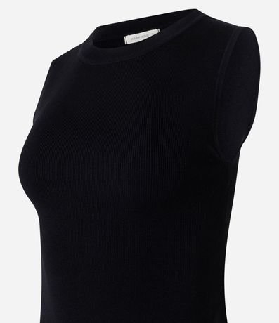 Blusa sin Manga en Punto Canelado con Cuello Redondo 6