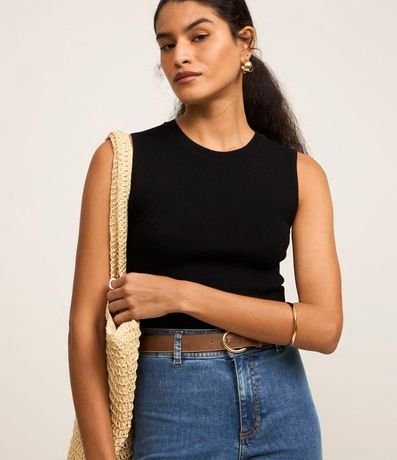 Blusa sin Manga en Punto Canelado con Cuello Redondo