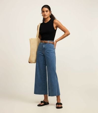 Blusa sin Manga en Punto Canelado con Cuello Redondo 4