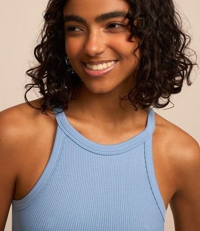 Blusa Cropped sin Manga con Escote Halter 3