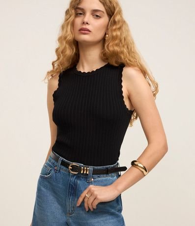 Blusa sin Manga en Punto Acanalado con Detalle Ondulado 5