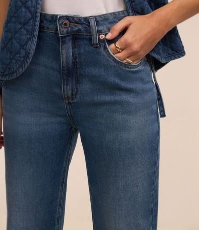 Pantalón Recto Comfort en Jeans con Bolsillos y Frisos 4
