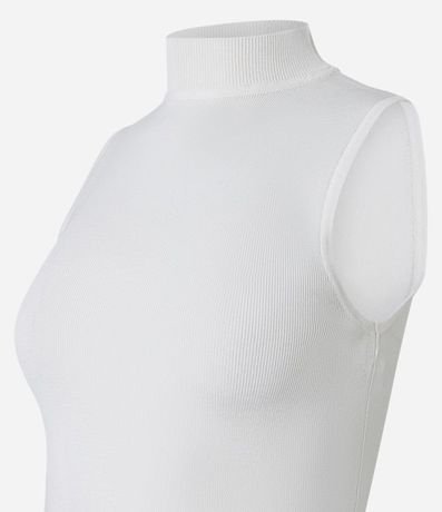 Blusa en Punto Leve con Cuello y Textura Acanalada 7