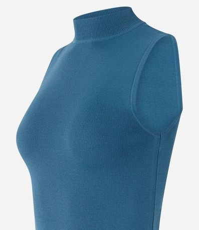 Blusa en Punto Leve con Cuello y Textura Acanalada 6