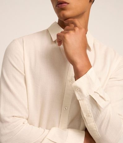 Camisa en Algodón con Textura en Rayas Verticales 5