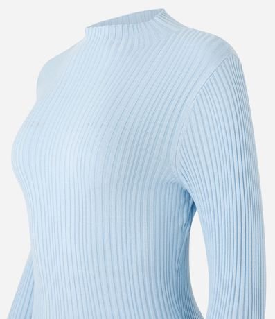Blusa en Punto con Cuello Alto 2