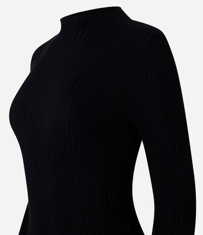 Blusa en Punto con Cuello Alto 2