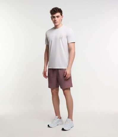 Remera Deportiva en Tecnoligia Dry con Estampa Geométrica 2