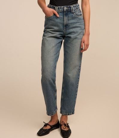 Pantalón Mom en Jeans con Lateral Desplazada y Trabillas Dobles 3