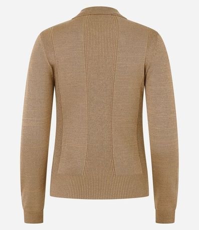 Blusa en Viscosa con Cuello V y Solapa 7