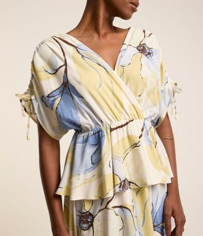 Vestido Evasê Midi en Viscolino con Flores Estampadas 3