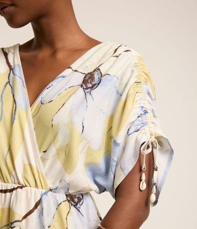 Vestido Evasê Midi en Viscolino con Flores Estampadas 5