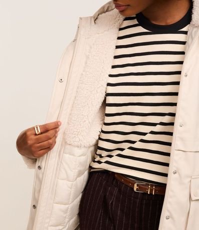 Campera Parka Gomosa en PU con Forro Peluche 3