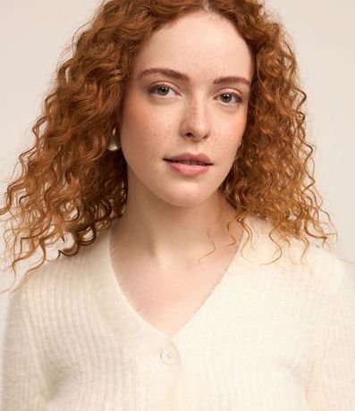 Cardigan Cropped en Punto con Pelito y Bolsillos 3