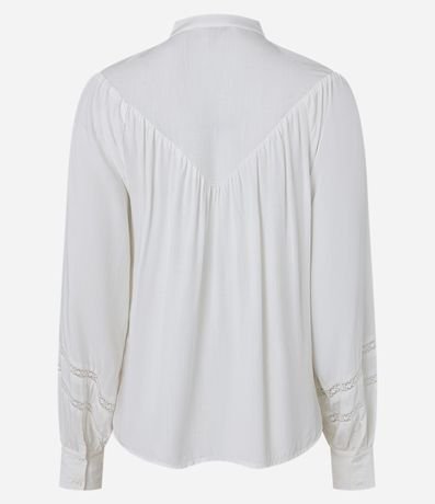 Camisa Boho en Viscosa con Cuello Padre y Detalle de Entremedios 3