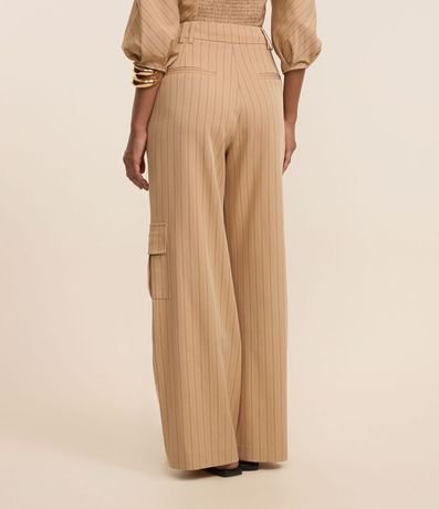 Pantalón Wide Leg Sastrería con Rayas y Bolsillo Cargo 4