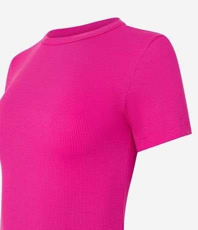 Blusa en Viscosa Texturizada y con Bajo Ondulado 5