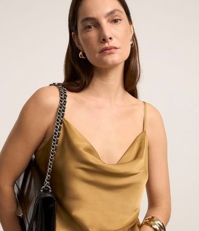 Blusa Tela Satinada con Escote Drapeado y Breteles Finos 3