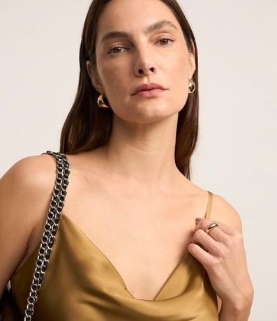 Blusa Tela Satinada con Escote Drapeado y Breteles Finos 4