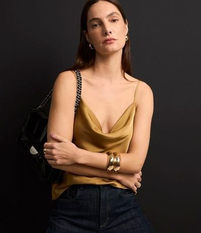 Blusa Tela Satinada con Escote Drapeado y Breteles Finos 5