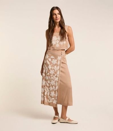 Blusa Cropped sin Manga en Viscolino con Flores Bordadas 4