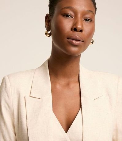 Blazer en Viscolino con Lapelas y Botón Único 7