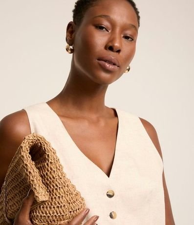 Chaleco en Viscolino con Cierre por Botones Contrastantes 3