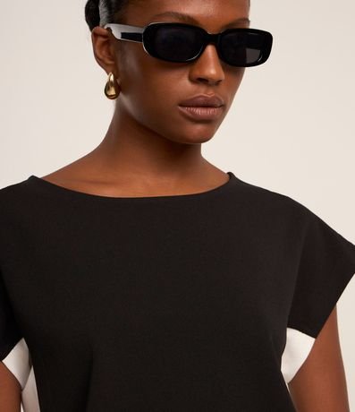 Blusa Manga Corta en Crepé con Laterales Contrastantes 5