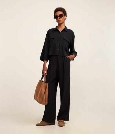 Camisa en Viscosa con Botones y Bolsillos Delanteros 5