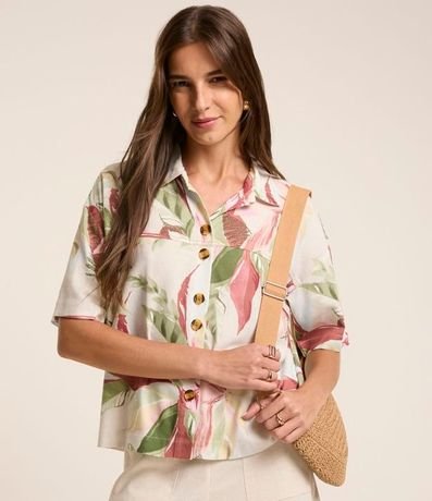Camisa en Viscolino con Follajes Estampadas