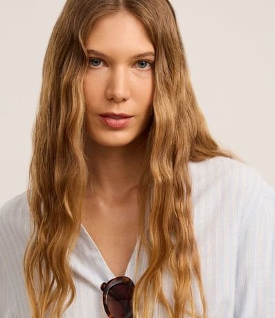 Camisa en Viscolino Rayada con Cuello Padre 3