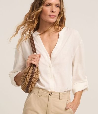 Camisa en Viscolino con Cuello Padre 4